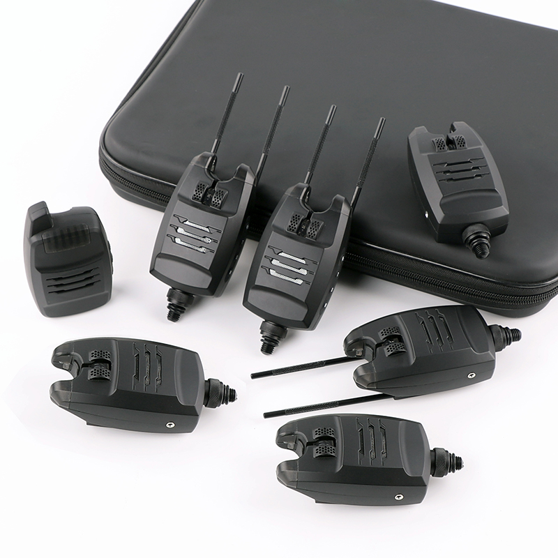 FA214-6 鯉釣り用タックル カラフルLEDライト ワイ - Bite Alarm のレビューと価格